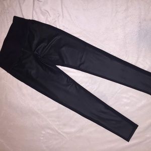 Athleta High Rise Gleam Legging Size S